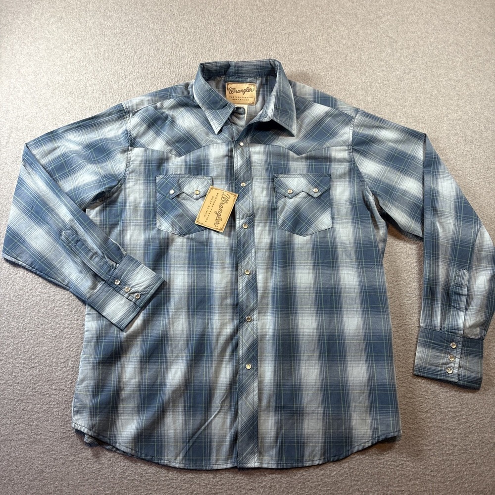 Wrangler Retro Men's XL Blue Plaid Long Sleeve Snap Button Down Lightweight